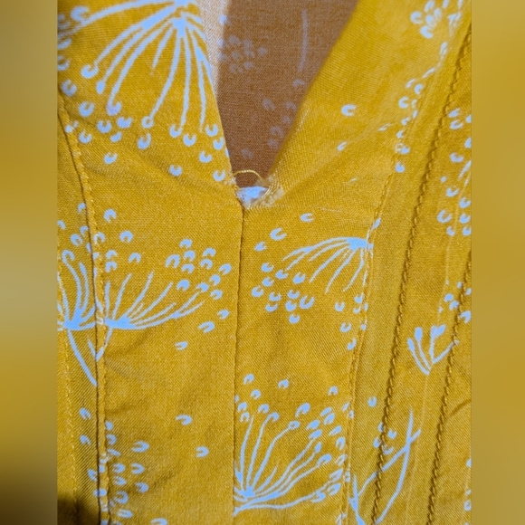 Old Navy Women’s Dandelion Shift Swing Long Sleeve Yellow Dress Size Large - Picture 3 of 9